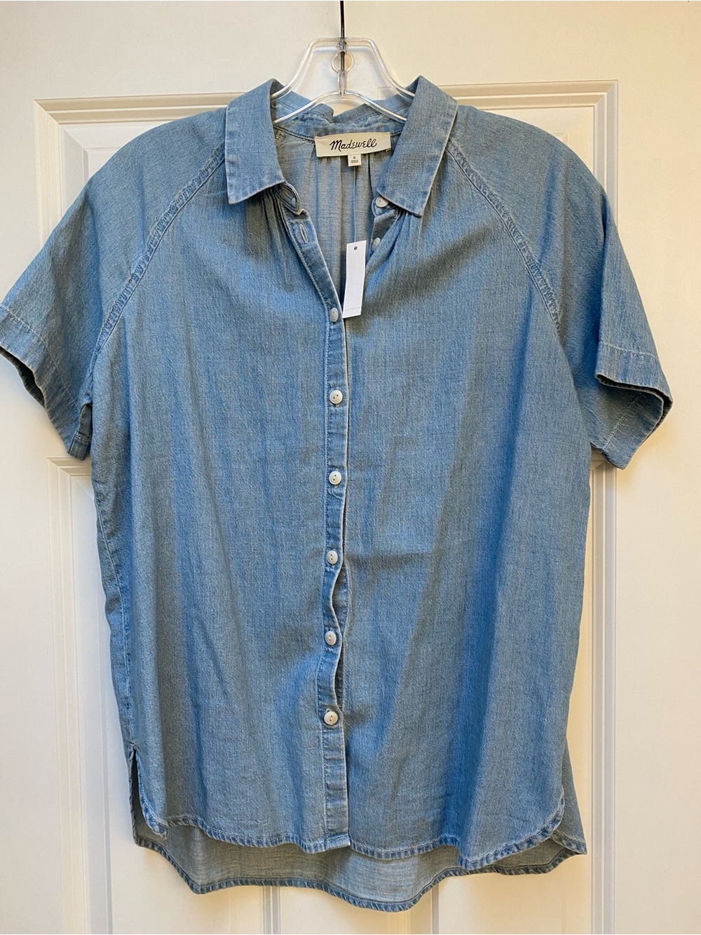 NWT Madewell Light Blue Short-Sleeve Denim Button-Down Shirt